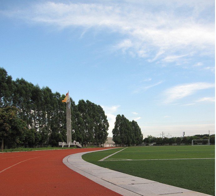 福建惠安广海中学图片