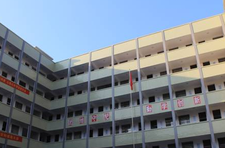 衡阳市马路口小学