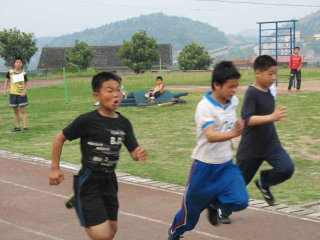 长沙市雨花区洞井小学图片