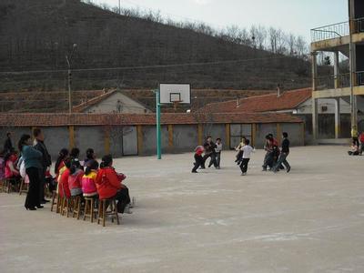 牟平区王格庄镇中心小学图片