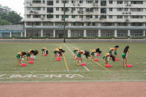 广州市海珠区宝玉直街小学图片