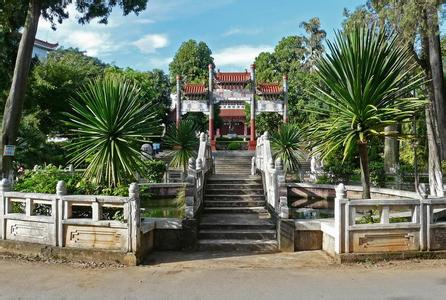 林芝地区第一高级中学